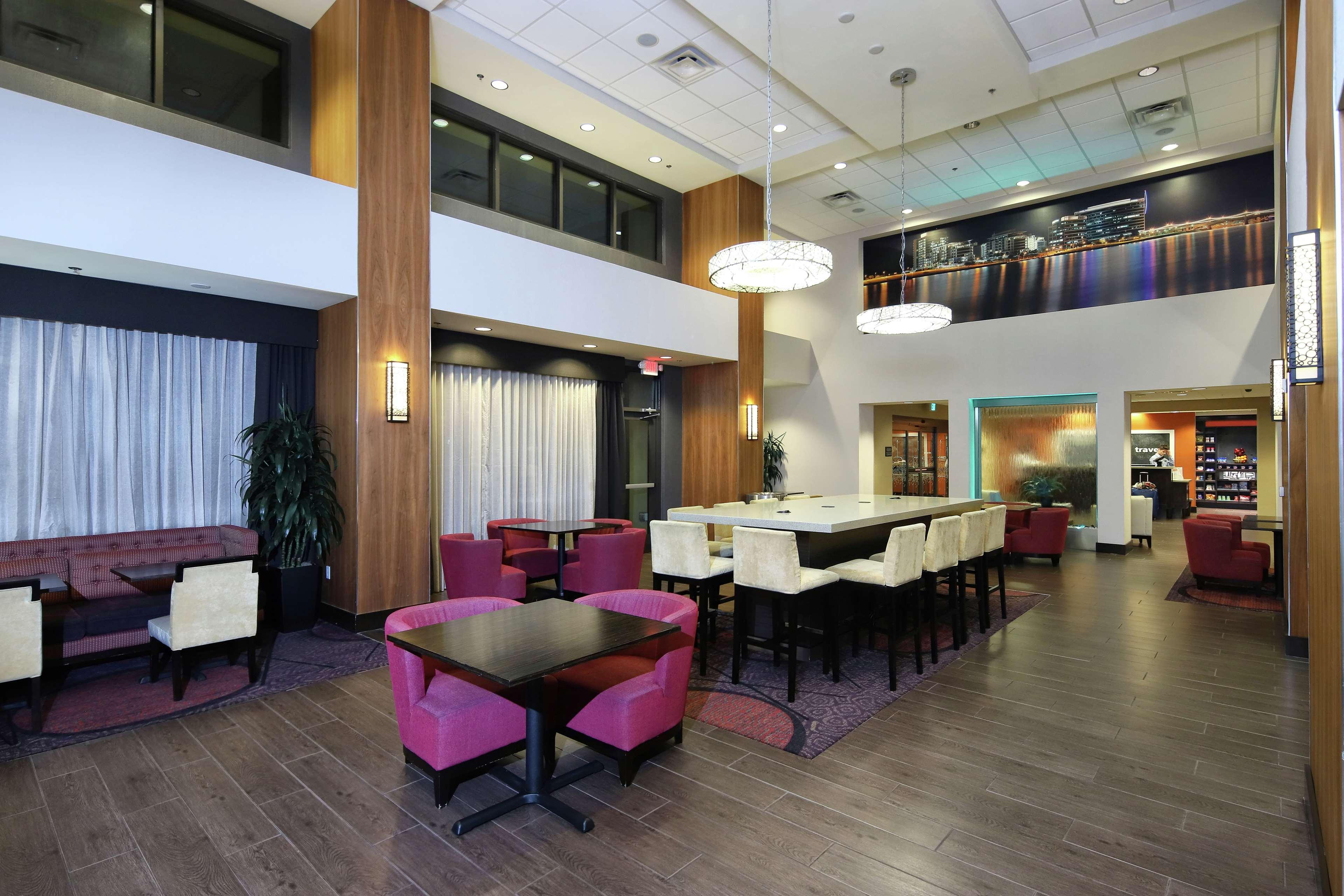 Hampton Inn & Suites Phoenix/Tempe Facilidades foto